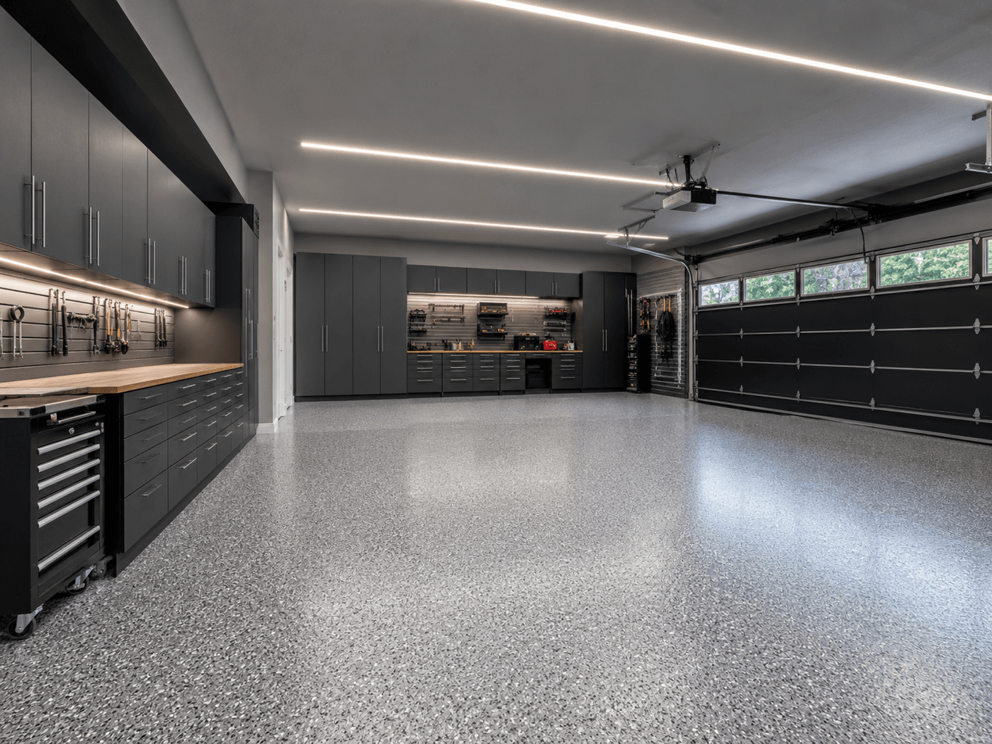 Garage Wranglers project 2 — Tampa Bay garage transformation